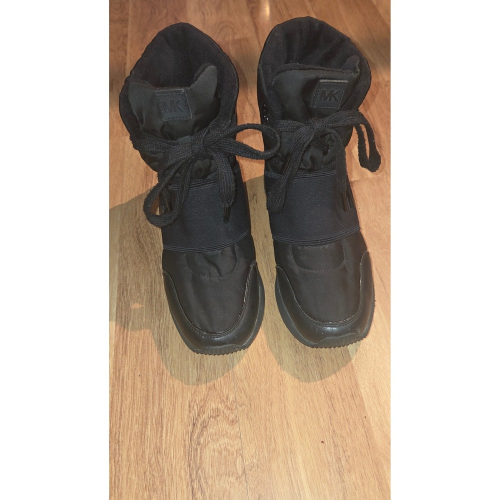 Michael Kors Black Shay winter sneaker Patent Leather Boots Fleece Lined MK Logo